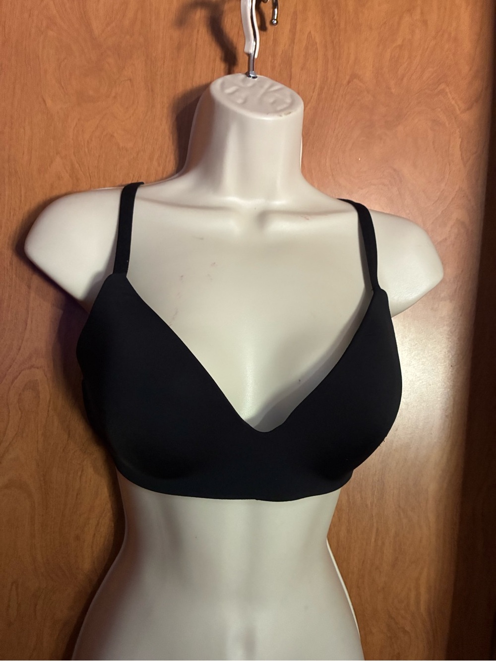 Seamless Wireless Black Bralette